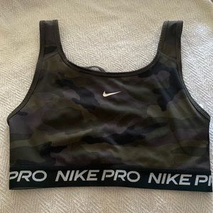 NIKE PRO SPORTS BRA